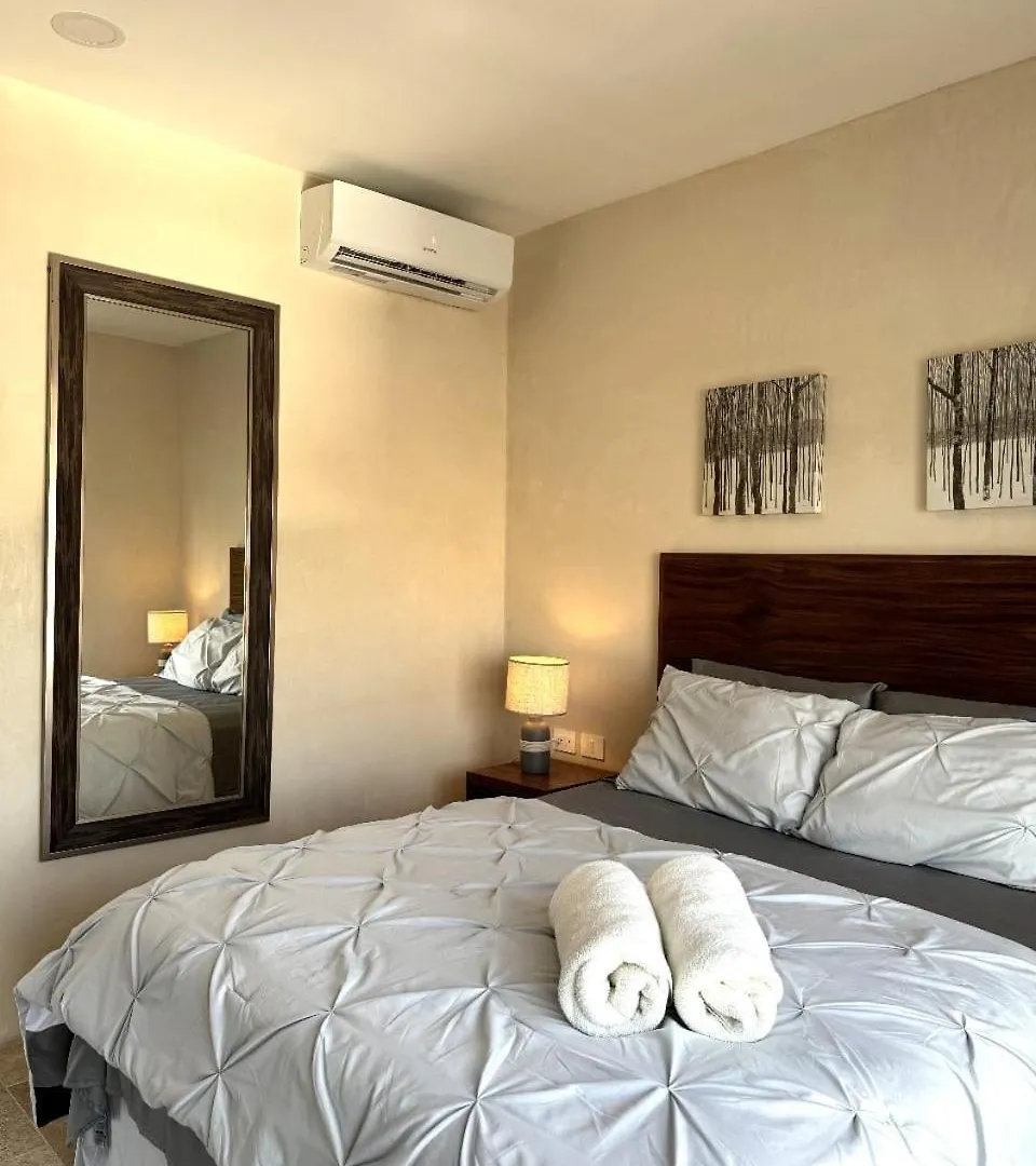Green Savage Studio 1Br Rooftop Playa del Carmen Apartment
