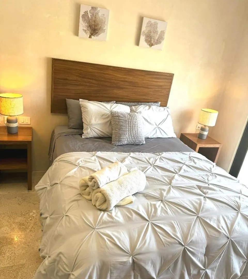 Green Savage Studio 1Br Rooftop Playa del Carmen 0*,  Mexiko